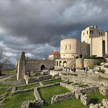 Villa Mefaja Krujë 外观 照片